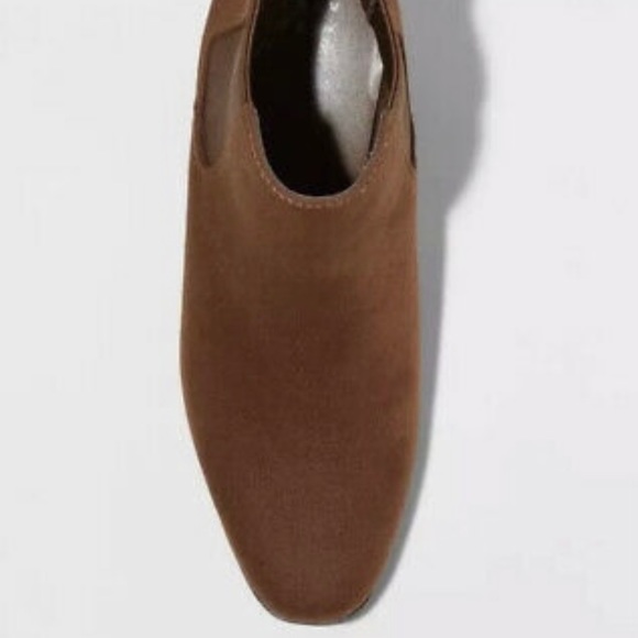Women's Ellie Chelsea Boots in Cognac 11 NWT - Picture 3 of 3